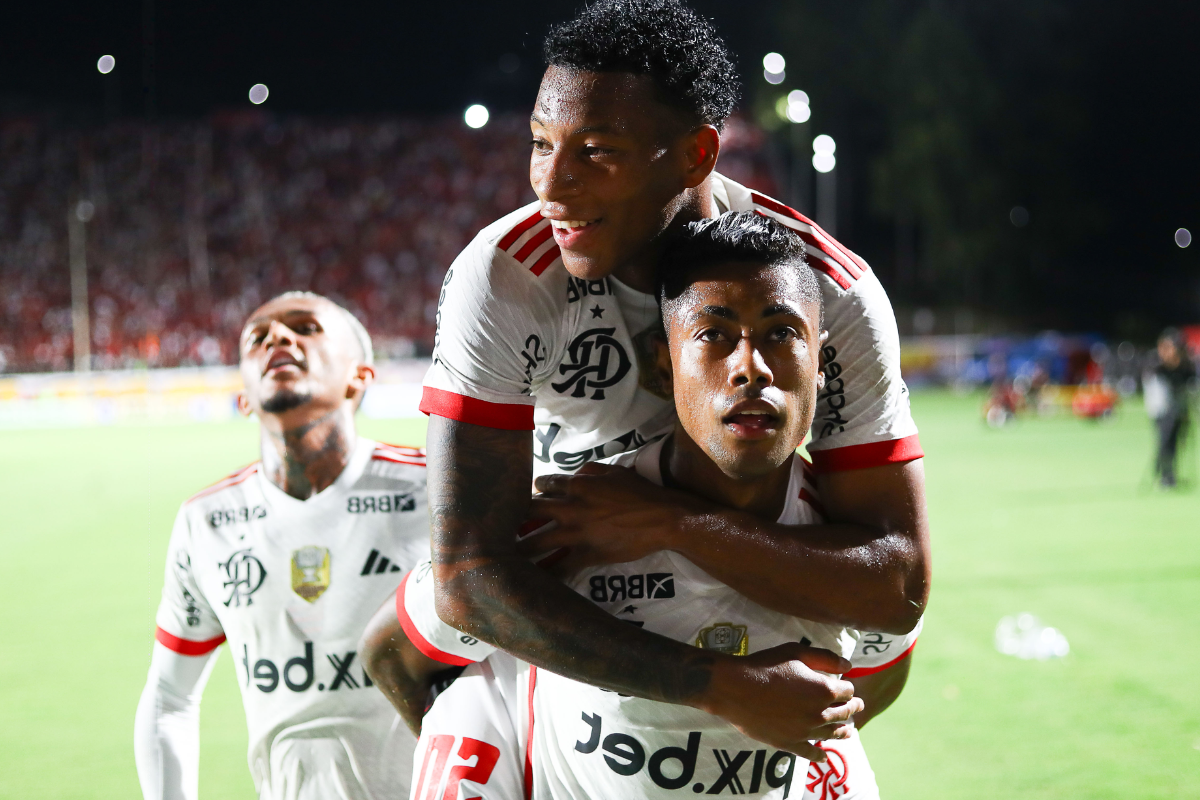Confira onde assistir ao jogo do Flamengo ao vivo com imagens